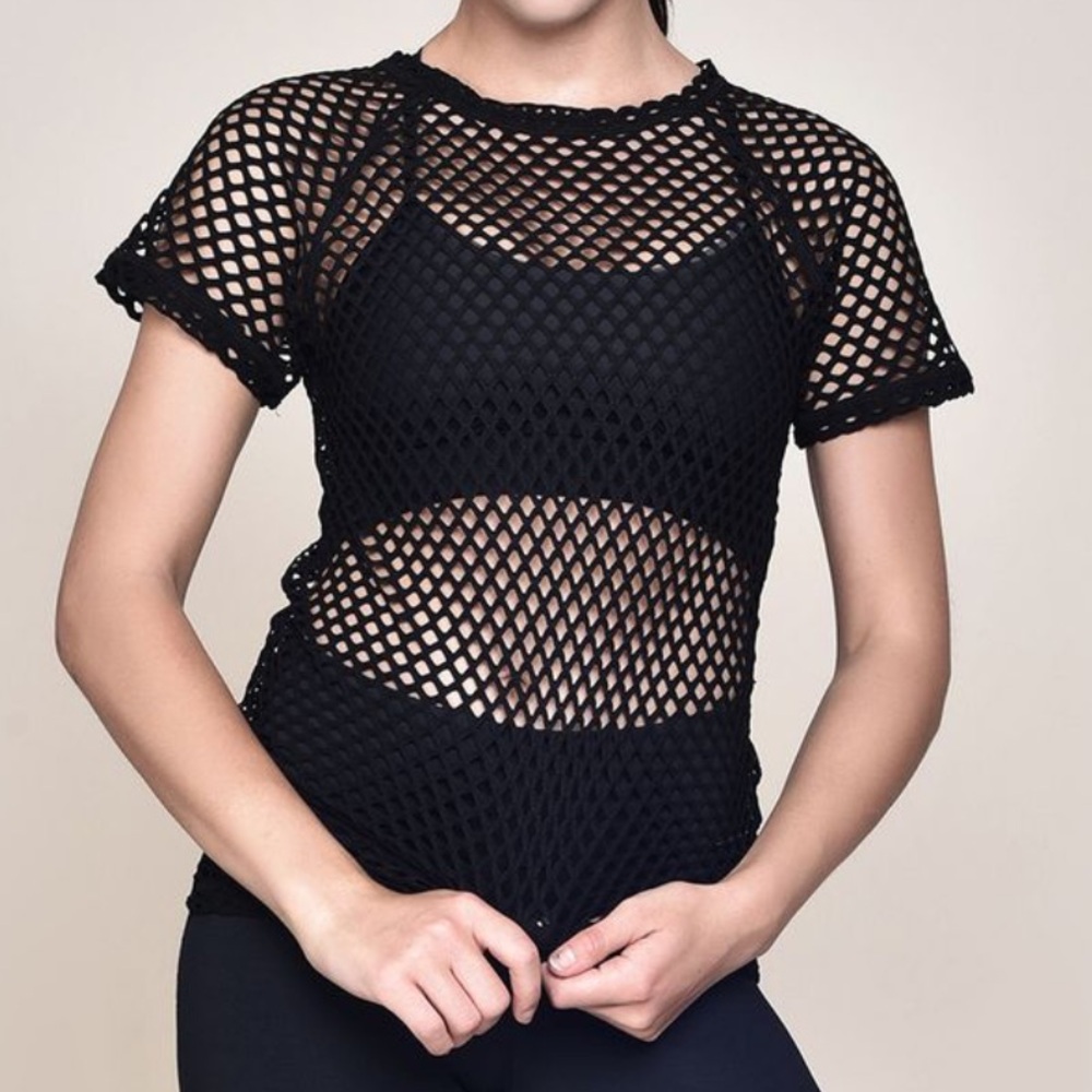 Alala Fishnet Mesh Athletic Top Black Size M